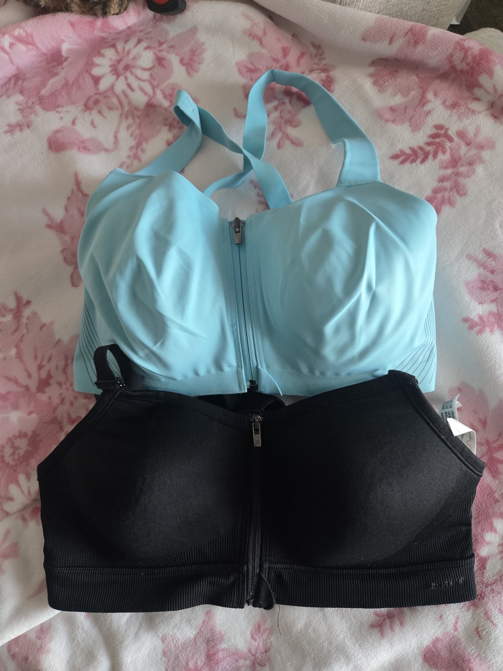 Victoria Secret And PINK Sports Bra